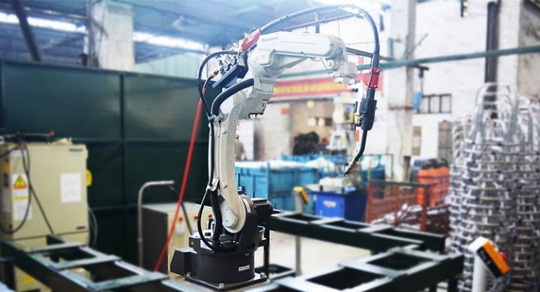 Máy hàn robot